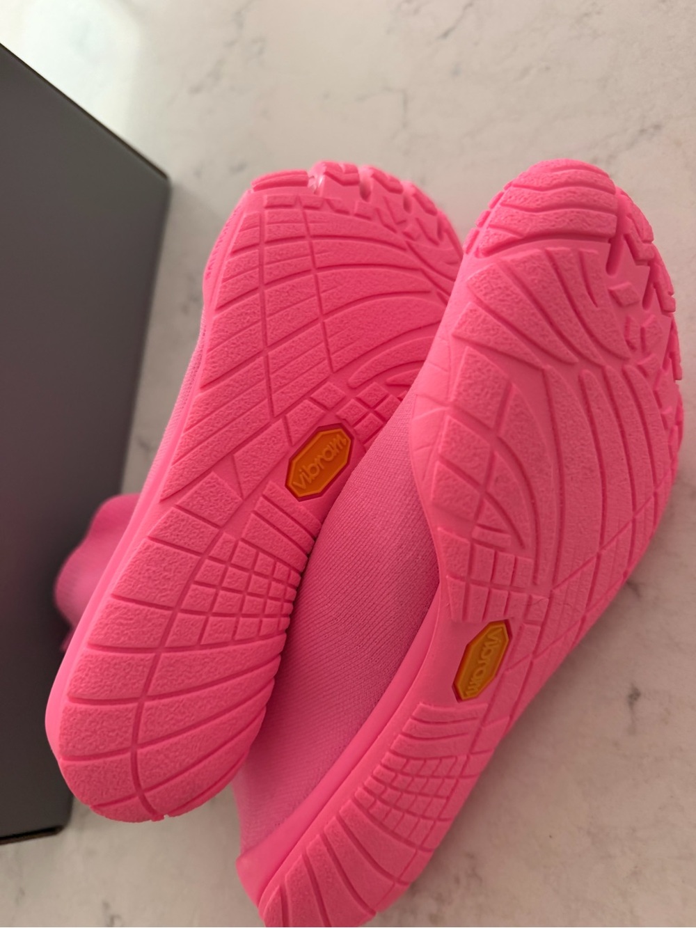 Balenciaga Vibram Five Toe Socks - Picture 5 of 14